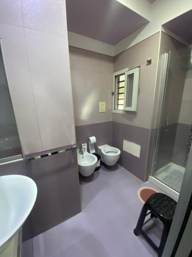 Napoli Centro Casa Con Due Camere E Cucina エクステリア 写真